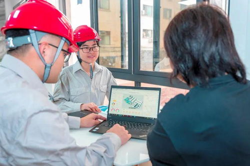 坚守一线战高温 服务民生保供电