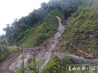 云南贡山暴雨致2死6失踪，独龙江公路抢通65公里