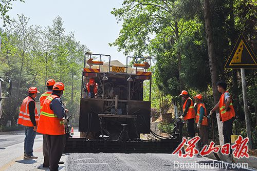 保山昌宁公路分局 养出美丽畅通路，服务云南交通发展